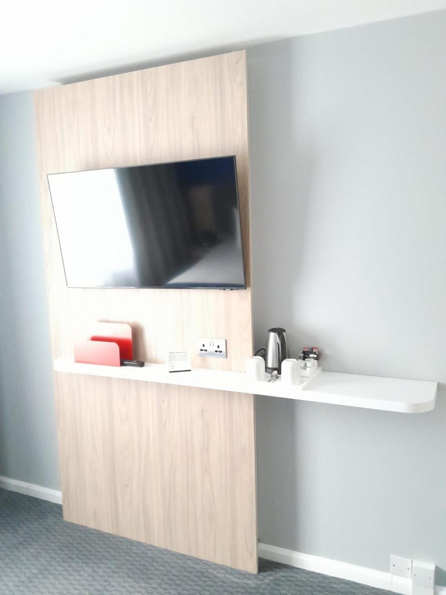 Express By Ihg Пул