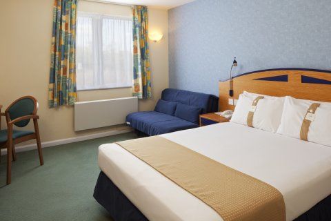 Express By Ihg Hotel 3*