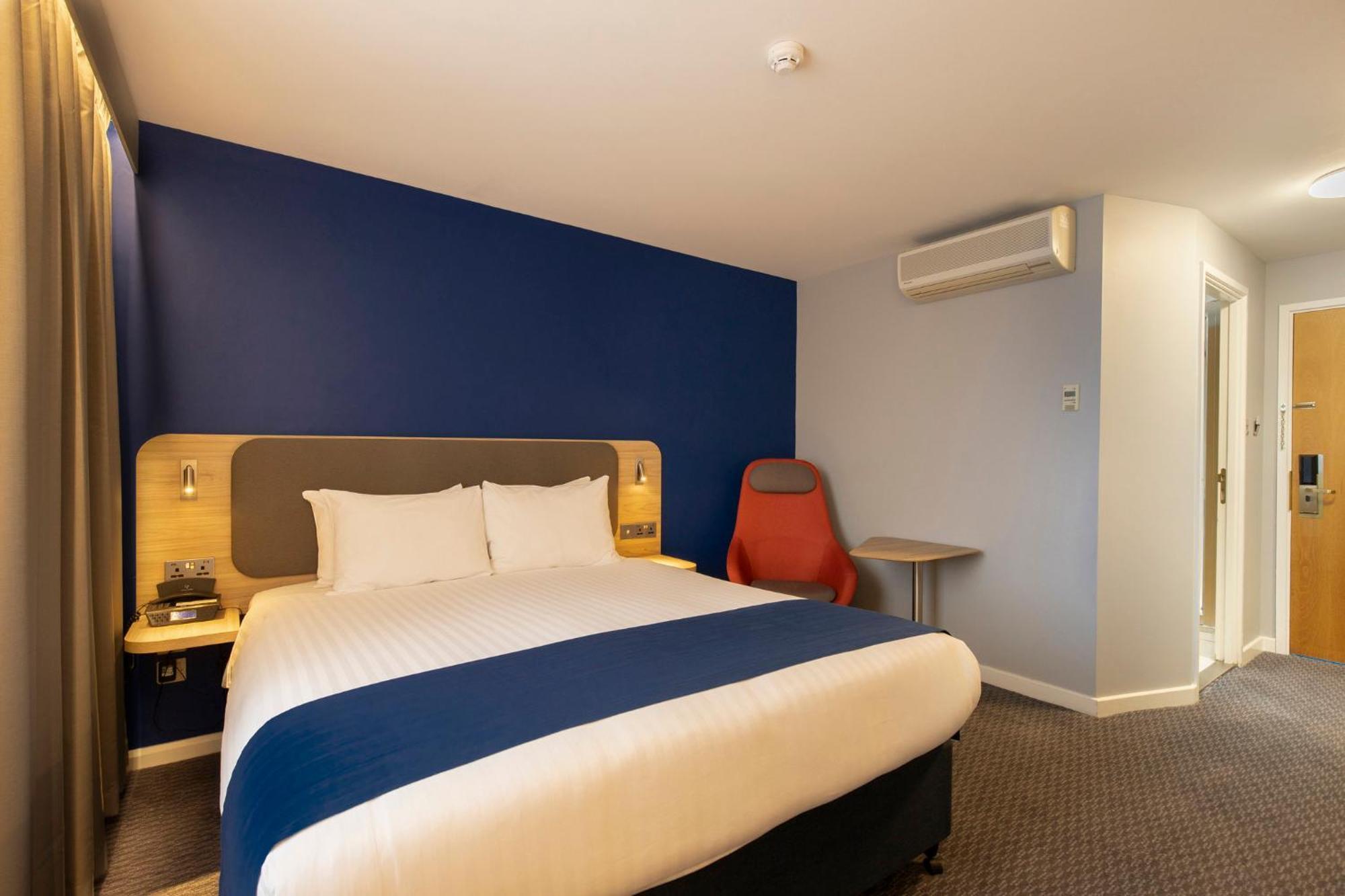 Express By Ihg 3* Poole